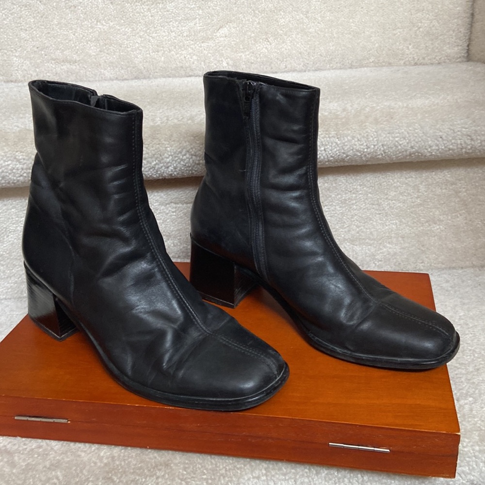 a giannetti ankle leather boots